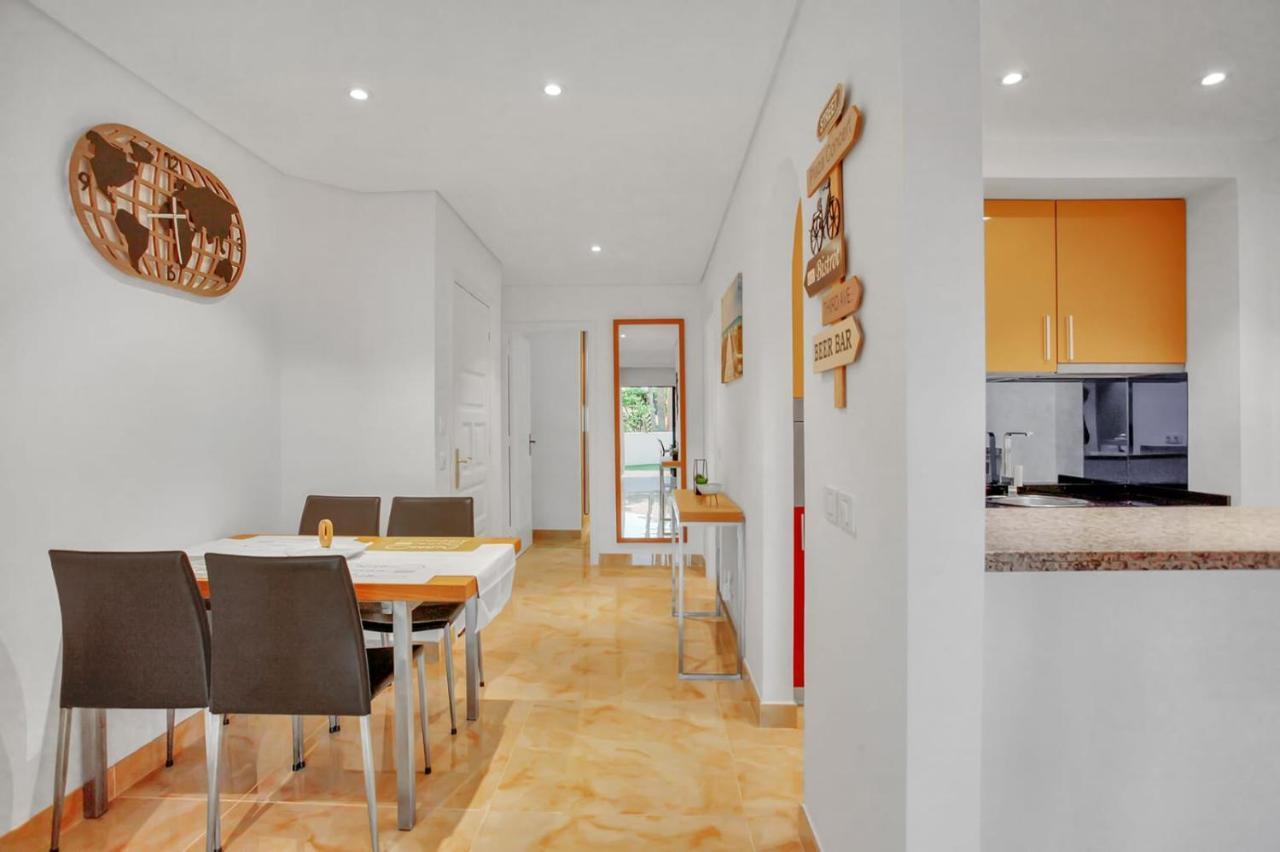 Apartment In Albatros Complex "Albaroa" 圣米格尔德阿沃纳 外观 照片