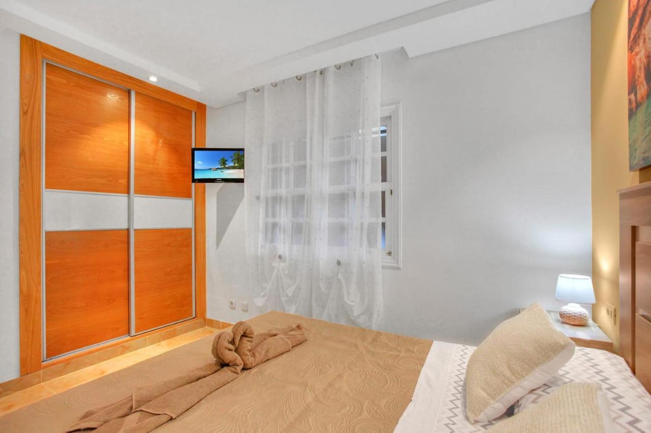 Apartment In Albatros Complex "Albaroa" 圣米格尔德阿沃纳 外观 照片