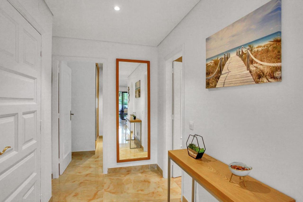 Apartment In Albatros Complex "Albaroa" 圣米格尔德阿沃纳 外观 照片